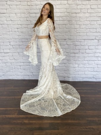 Exclusively at Signature Style Fresno #5 thumbnail