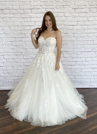 Exclusively at Signature Style Ashleigh #0 default thumbnail