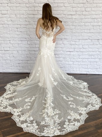 Exclusively at Signature Style Columbus #2 thumbnail