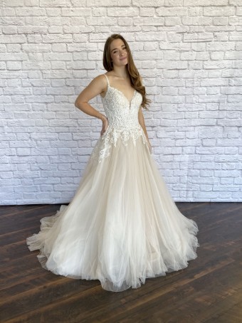 Exclusively at Signature Style Audrey #0 default thumbnail