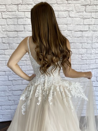 Exclusively at Signature Style Audrey #1 thumbnail