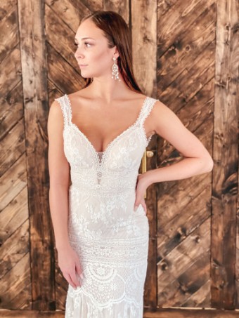 Exclusively at Signature Style Edie #2 thumbnail