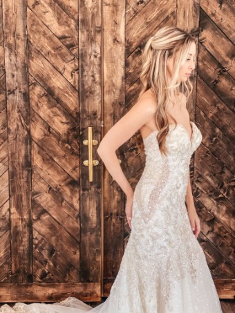 Exclusively at Signature Style Sylvie #4 thumbnail