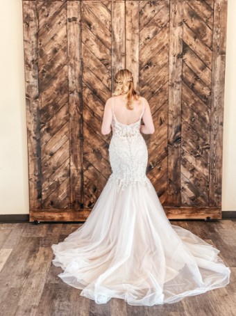 Exclusively at Signature Style Teagan #1 thumbnail