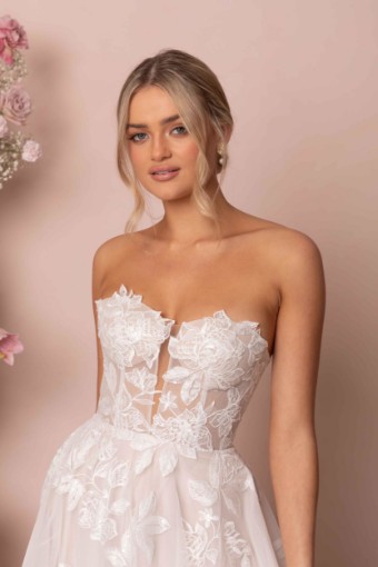 Madi Lane Style Kyann ML23490 #1 Ivory/Mocha thumbnail