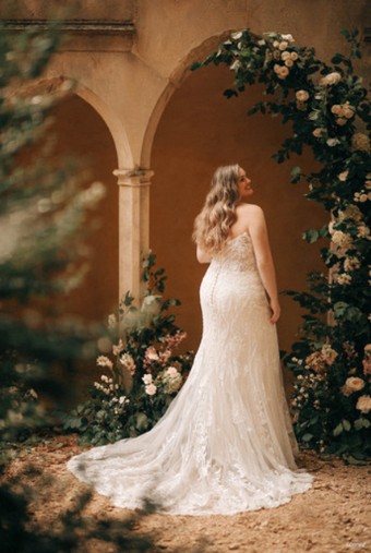 Disney Fairy Tale Weddings Style D371 - Aurora #3 thumbnail