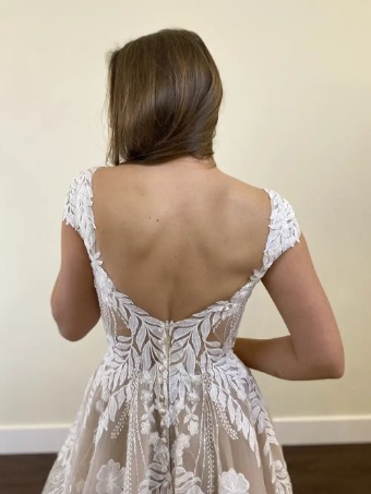 Exclusively at Signature Style Verona #1 thumbnail