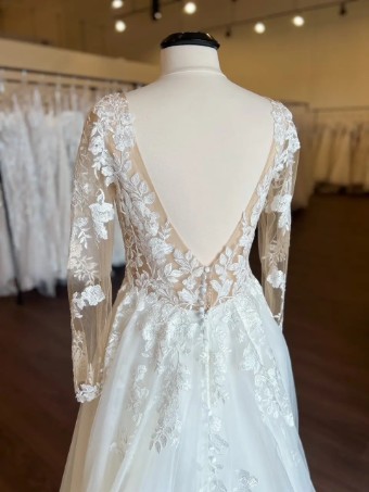 Ivory & Eden Style Houston #3 thumbnail