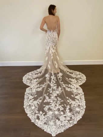 Exclusively at Signature Style Serena #3 thumbnail