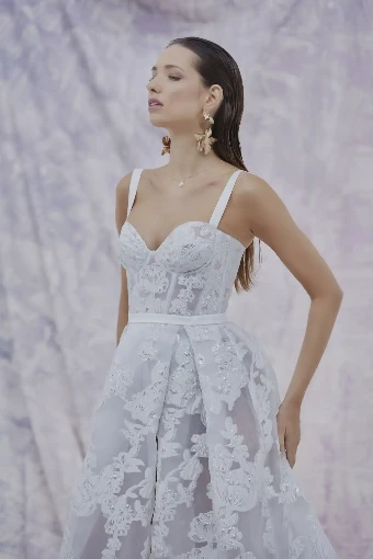House of Savin Style Aisha #3 thumbnail