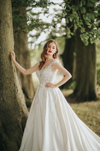 Disney Fairy Tale Weddings Style D327L #9 thumbnail