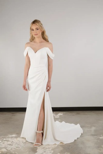Essense of Australia Style D3864 Front Slit with #3 thumbnail