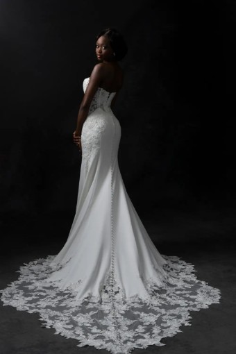 Allure Couture Style C770 #1 default thumbnail