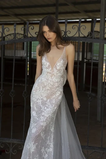 Berta Style Kiara 23-35 #4 thumbnail
