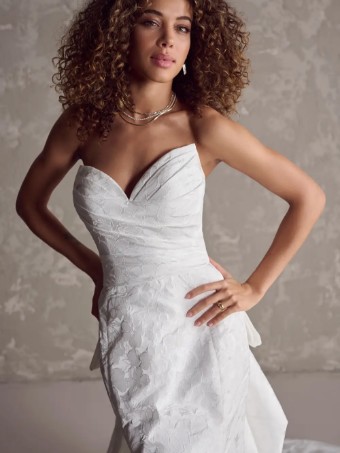 Maggie Sottero Style Hilo #5 thumbnail
