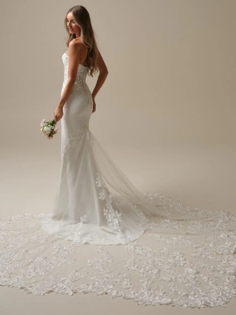 Maggie Sottero Style Yara #4 thumbnail