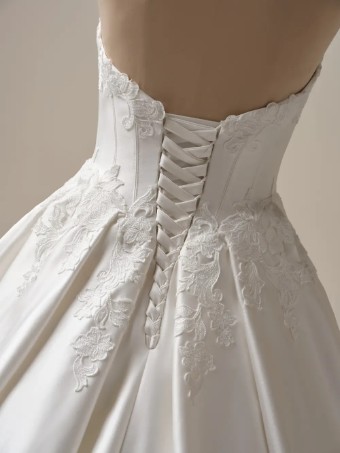 Maggie Sottero Style Serafina - 25MS268A01 - Zip-up - Dress Only #5 thumbnail