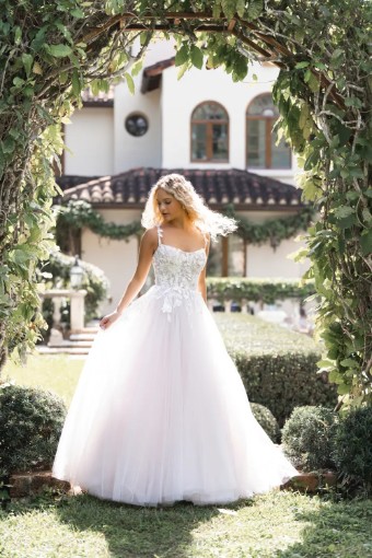 Allure Romance Style R3852L #0 default thumbnail