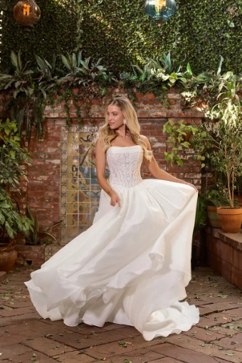 Essense of Australia Style D4351 Unlined #0 default thumbnail