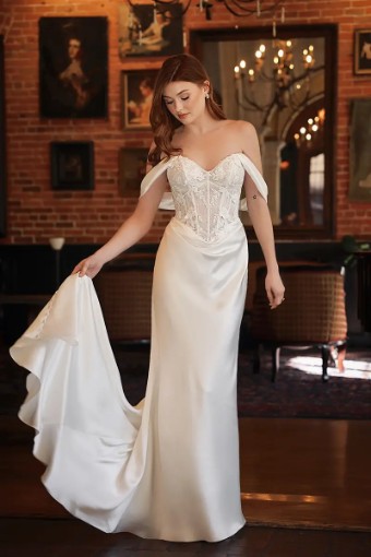 Essense of Australia Style D4303 Dress #4 thumbnail