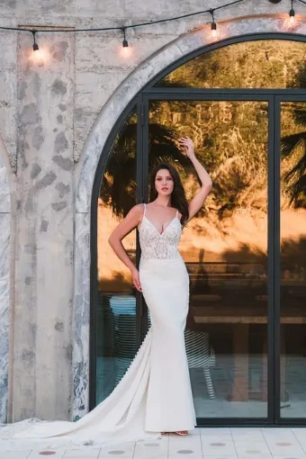 Allure Couture Style C686L #1 thumbnail