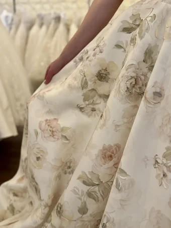 House of Savin Style Sofia #4 thumbnail