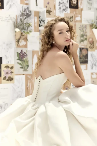 House of Savin Style Odette #4 thumbnail