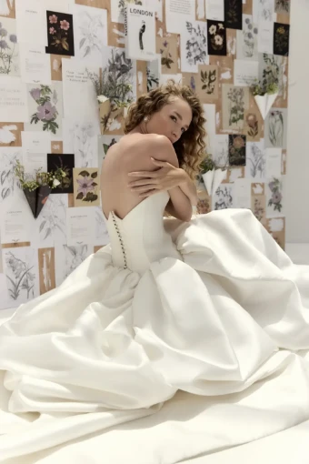 House of Savin Style Odette #2 default thumbnail