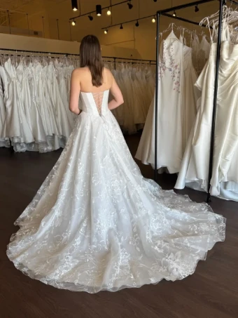 House of Savin Style Fia #5 default thumbnail